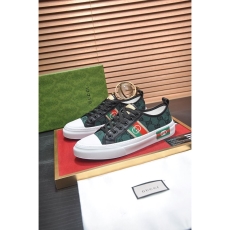 Gucci Low Shoes